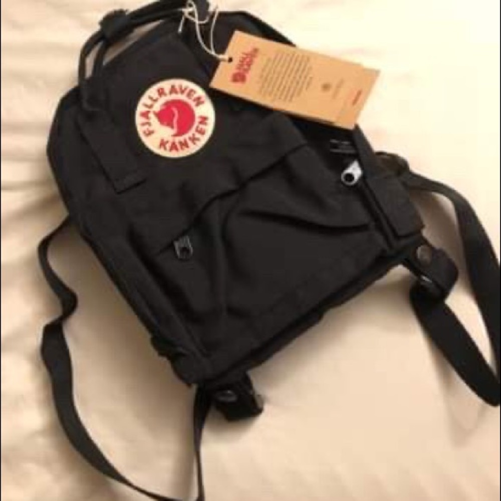 NWT mini Fjallraven kanken bag